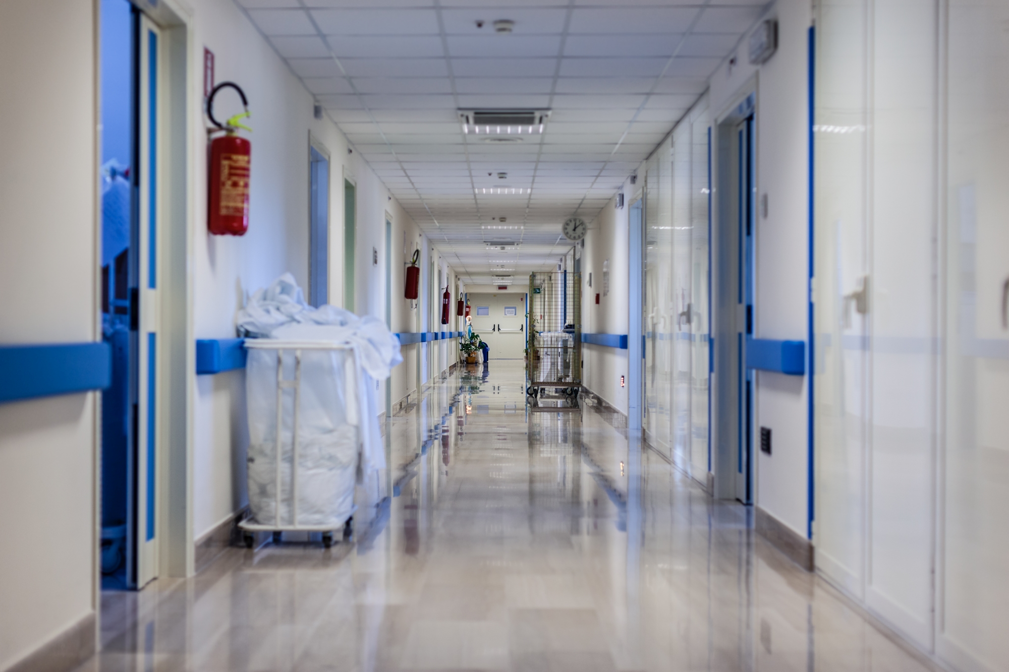 How to Reduce the Spread of Bacteria in Your Medical Facility